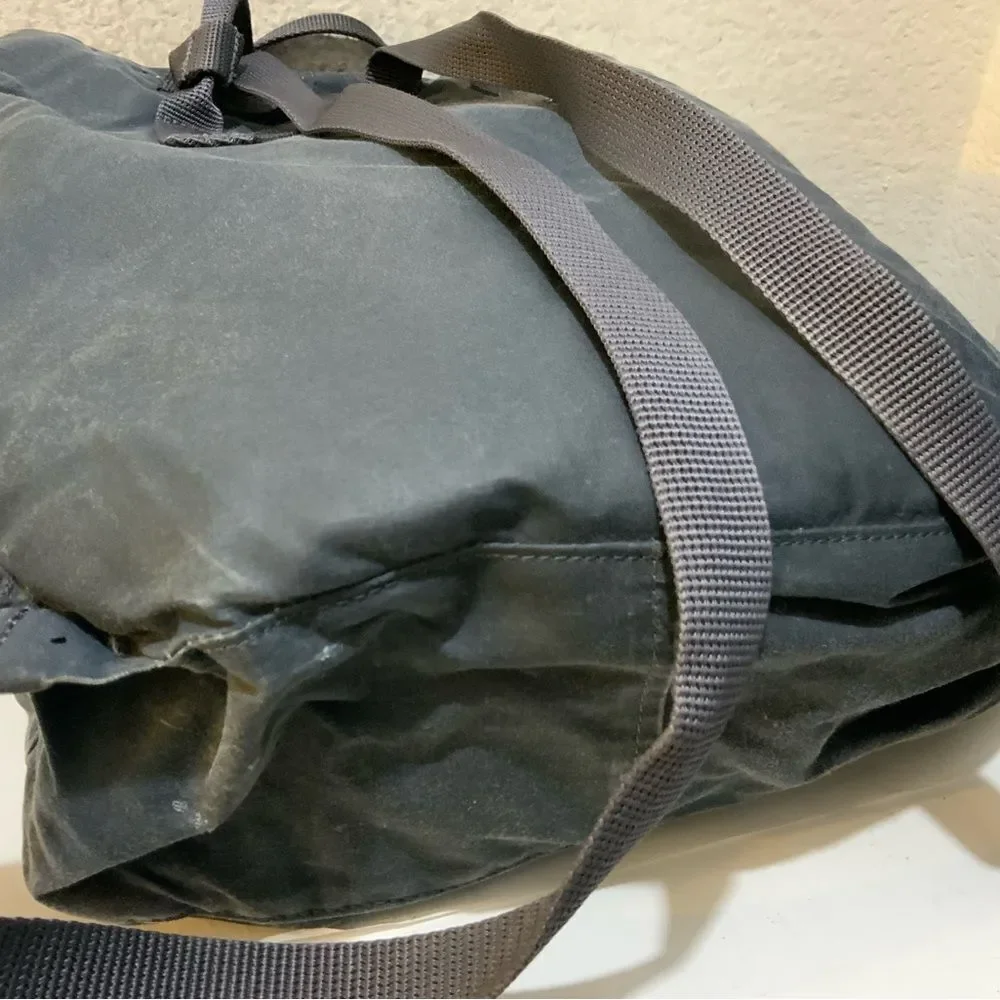 FJALLRAVEN KANKEN GRAPHITE GRAY FULL SIZE BACKPACK